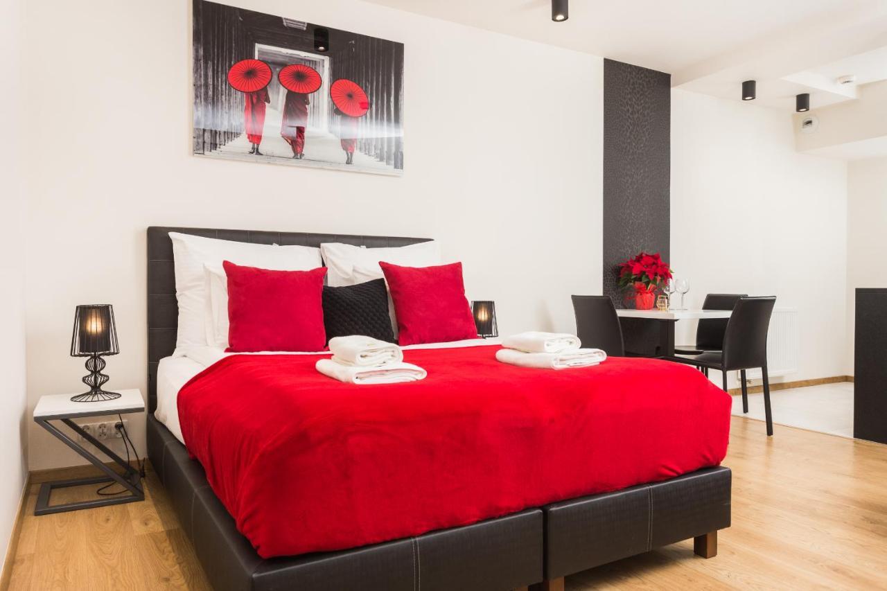 Inpoint Old Town Apartments Kraków Zewnętrze zdjęcie